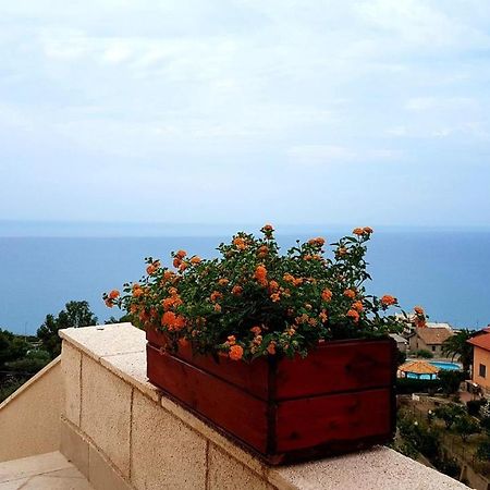 מרינה די פלמה B&B Terrazze Chiaramontane מראה חיצוני תמונה