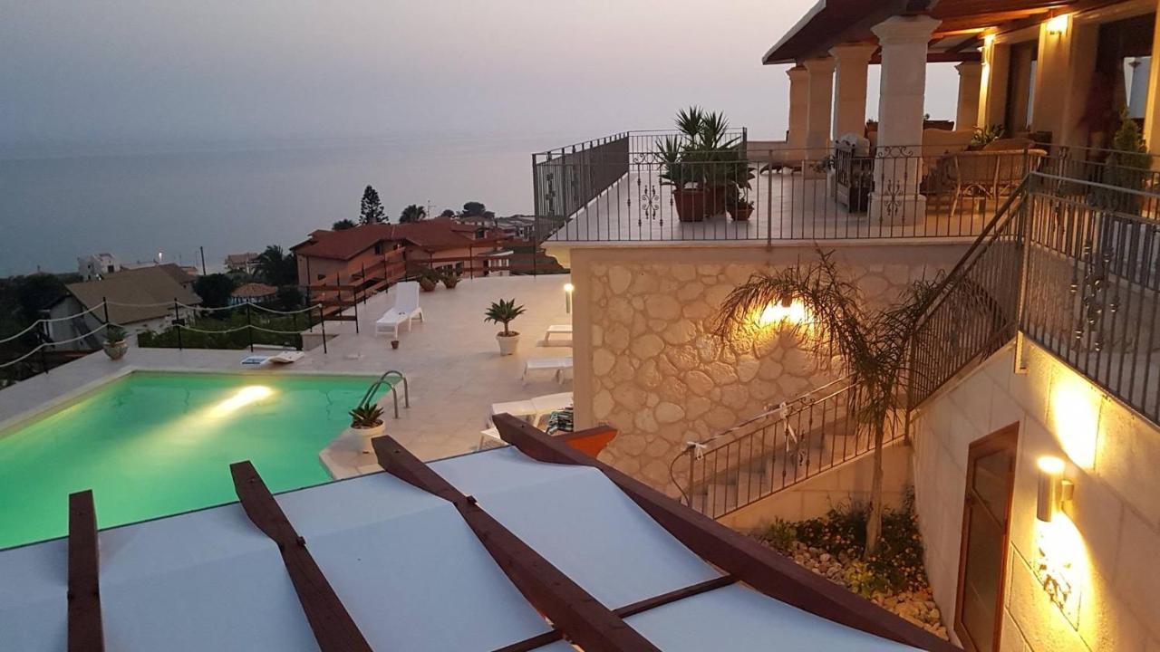 מרינה די פלמה B&B Terrazze Chiaramontane מראה חיצוני תמונה